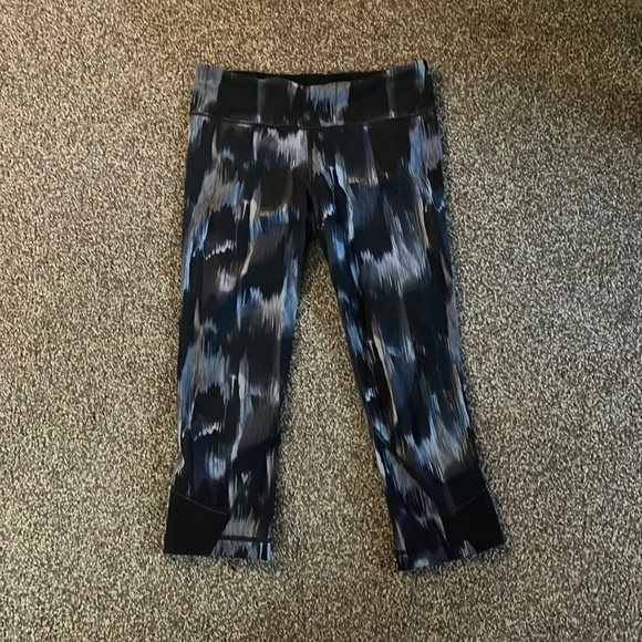 Under armour leggings - Picture 1 of 3